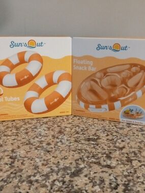 Set Of 2 Pool Tubes And Floating Snack Bar In Orange & White
